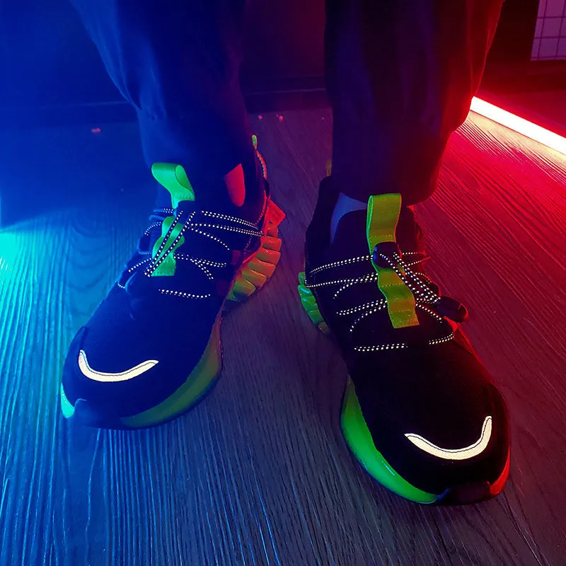 33Y Trend Sneakers