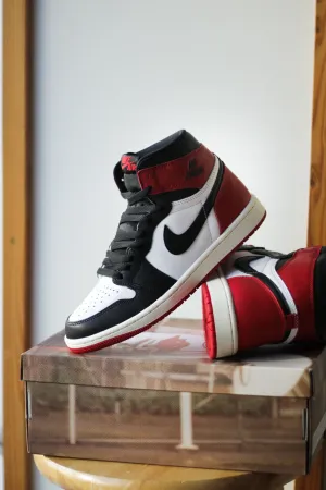 AIR JORDAN 1 RETRO HIGH OG "VARSITY RED"