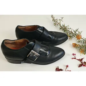 Black pre-owned leather shoes with buckle designed in Melbourne size 39