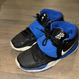 blue and black kyrie 6 basketball shoes