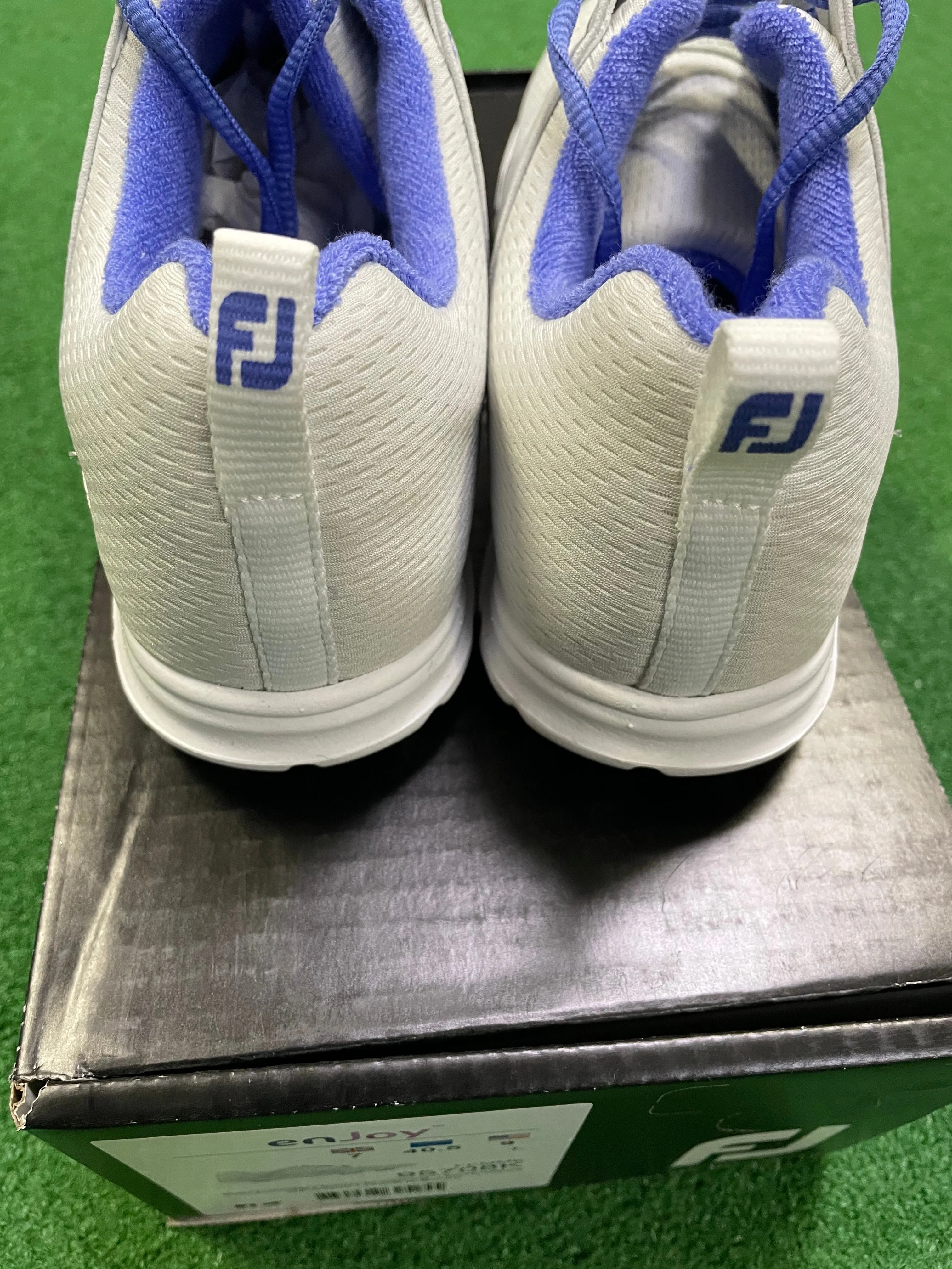 EX Shop Display Footjoy Ladies enJoy Golf Shoes 95708K / Light Grey / Size UK 7 W