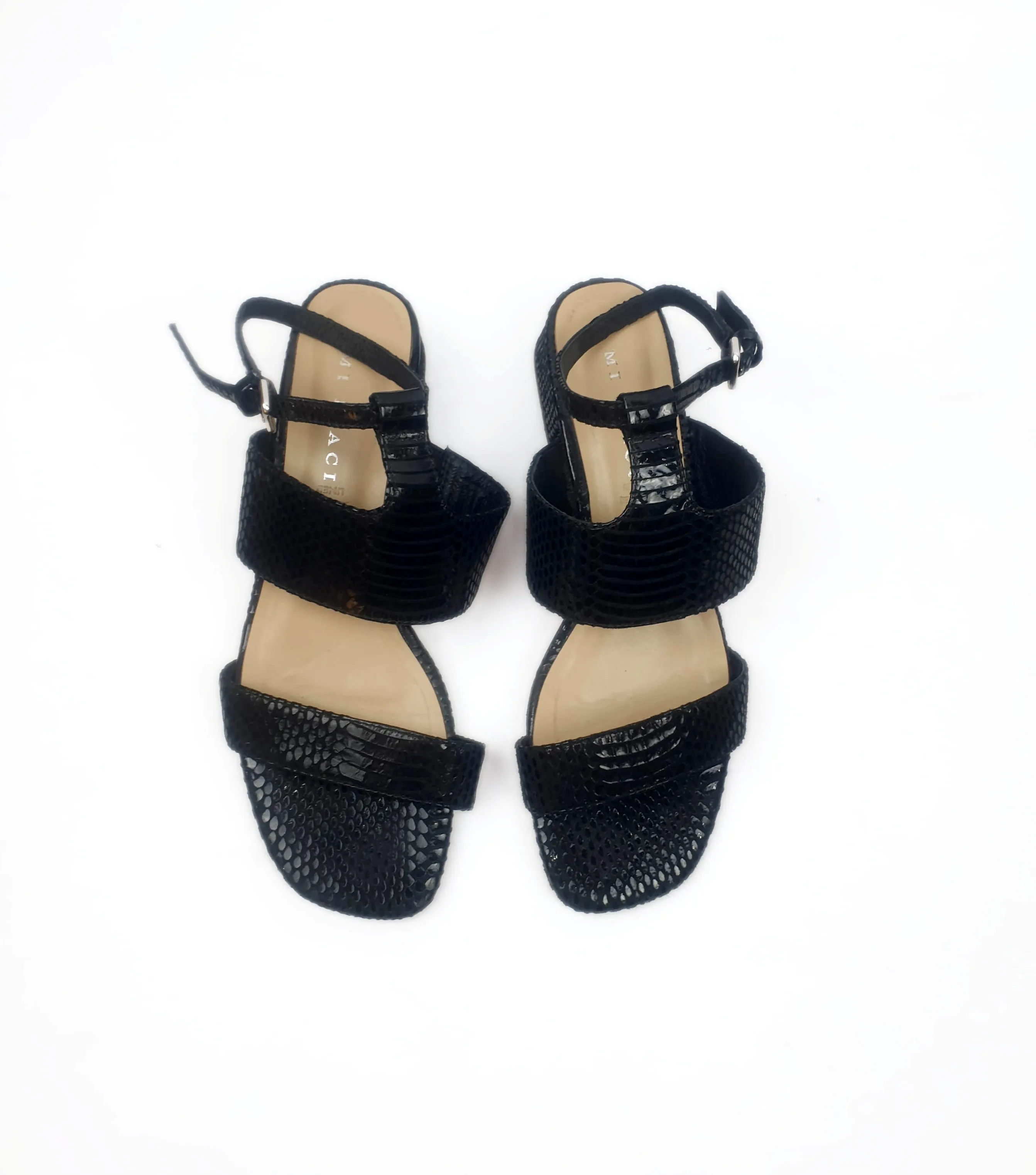 Mi Piaci black leather shoes size 38