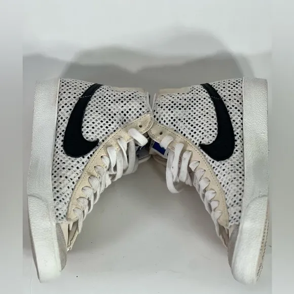 NEW Nike Blazer Mid '77 Boys' Grade School size 5Y
