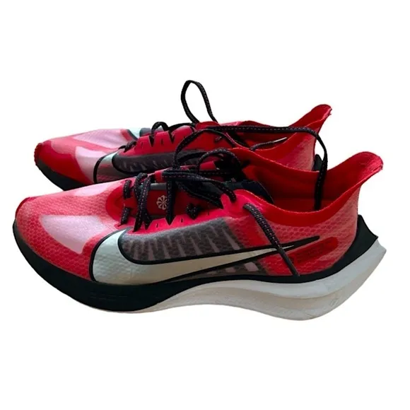 NIKE Men’s Zoom Gravity 'University Red Silver' Running Sneakers sz. 7.5