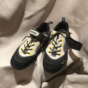 Shimano Cycling shoes, gray and black, 7.5