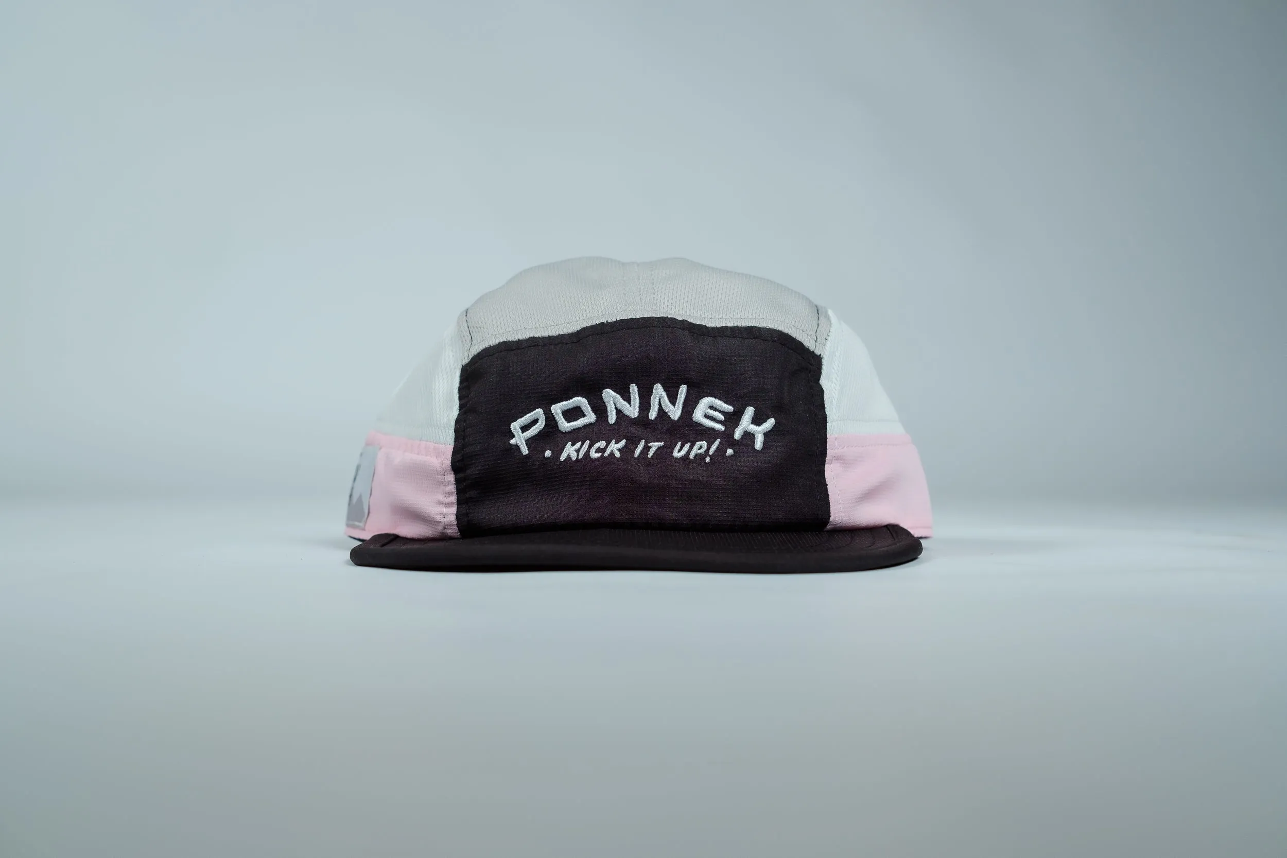 ‘TRAILSEEKER’ CAP