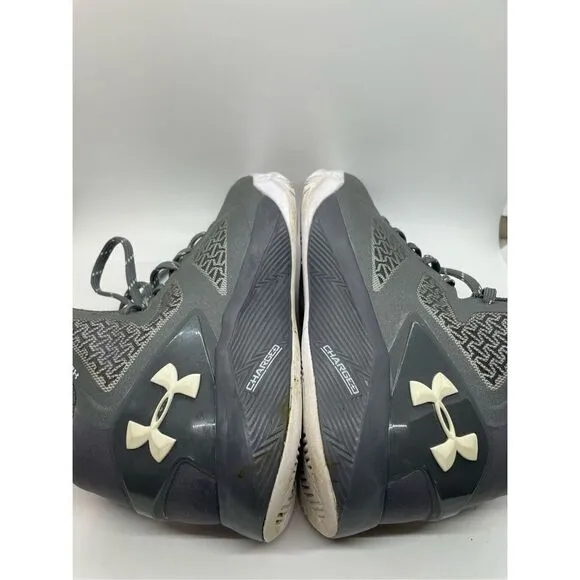 Under Armor Men's Clutchfit Drive2 Basketball Shoe Graphite Mens Size 8
