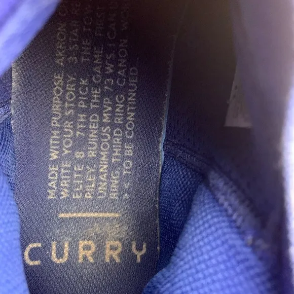 Under Armour Curry Flow 8 Basketball Shoe Royal Blue 3024785-400 M 7.5 W 9 /40.5