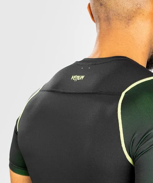 Venum Fusion 2.0 Men’s Rashguard - Short Sleeves
