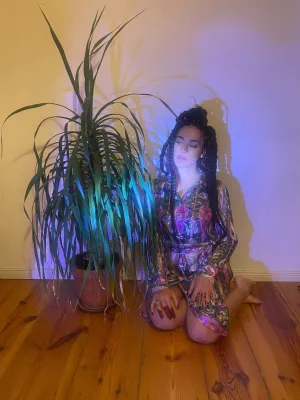 Wrap Dress in Acid Holograph Adras