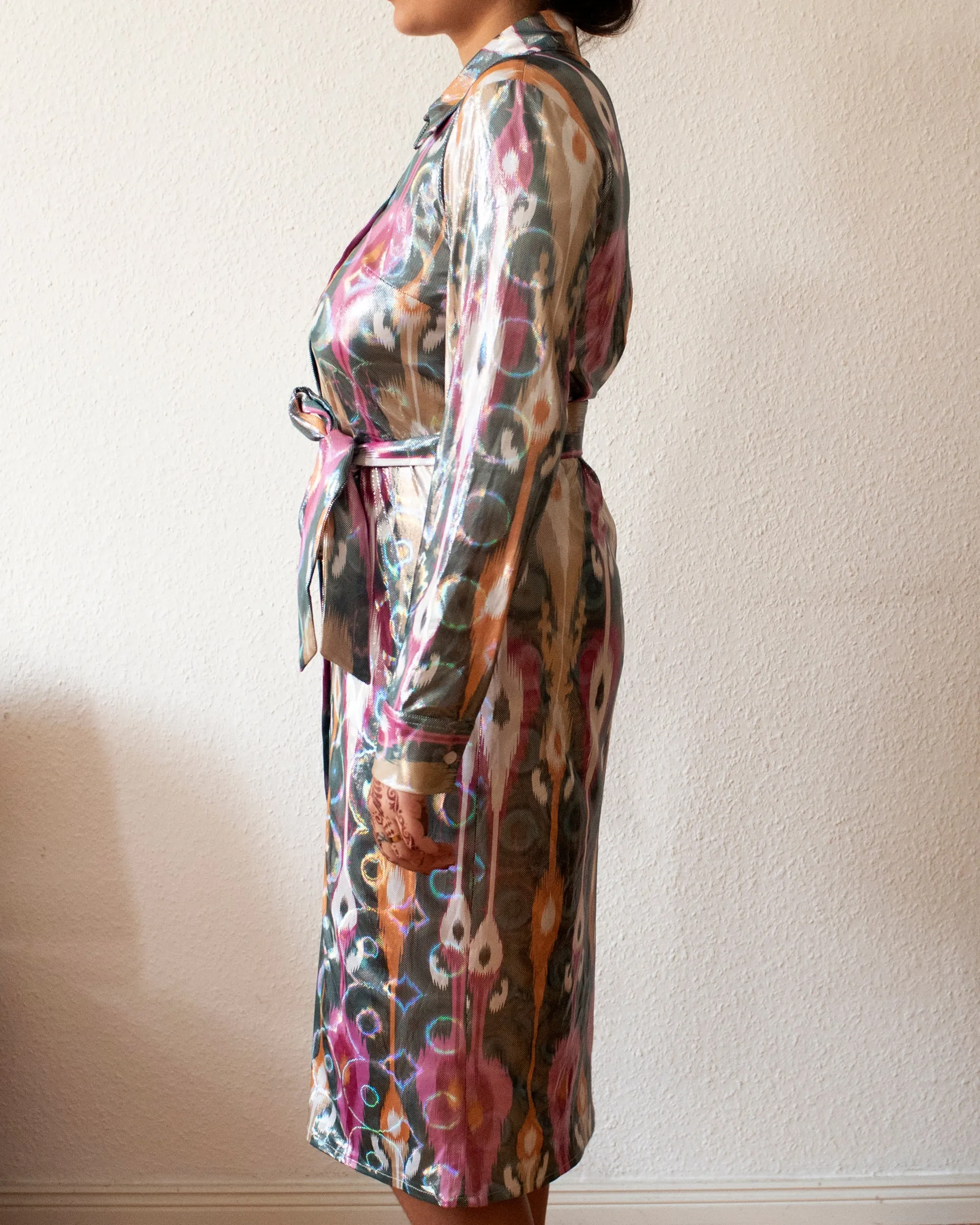 Wrap Dress in Acid Holograph Adras